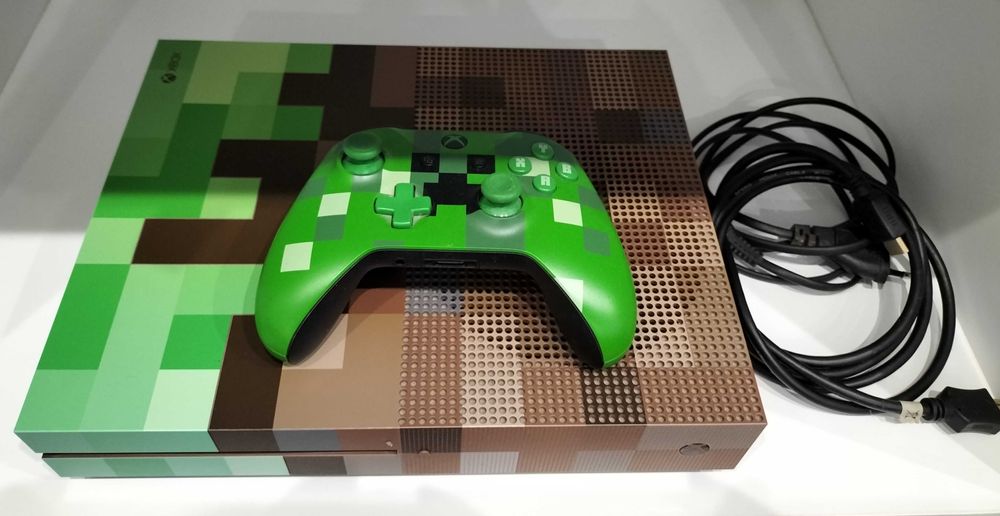 Konsola XBOX One S edycja Minecraft
