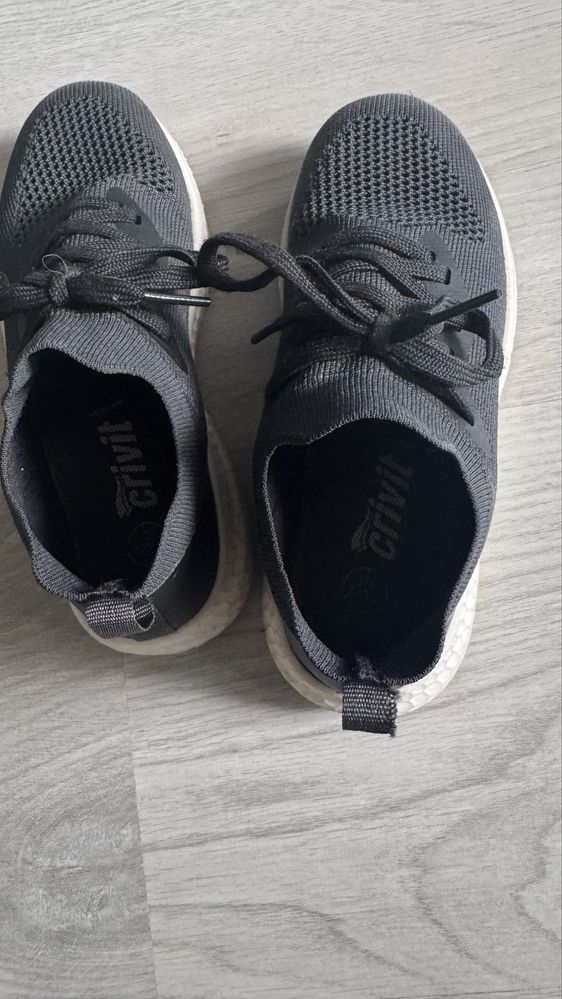 Adidasy buty trampki siatka na lato Crivit rozmiar 31