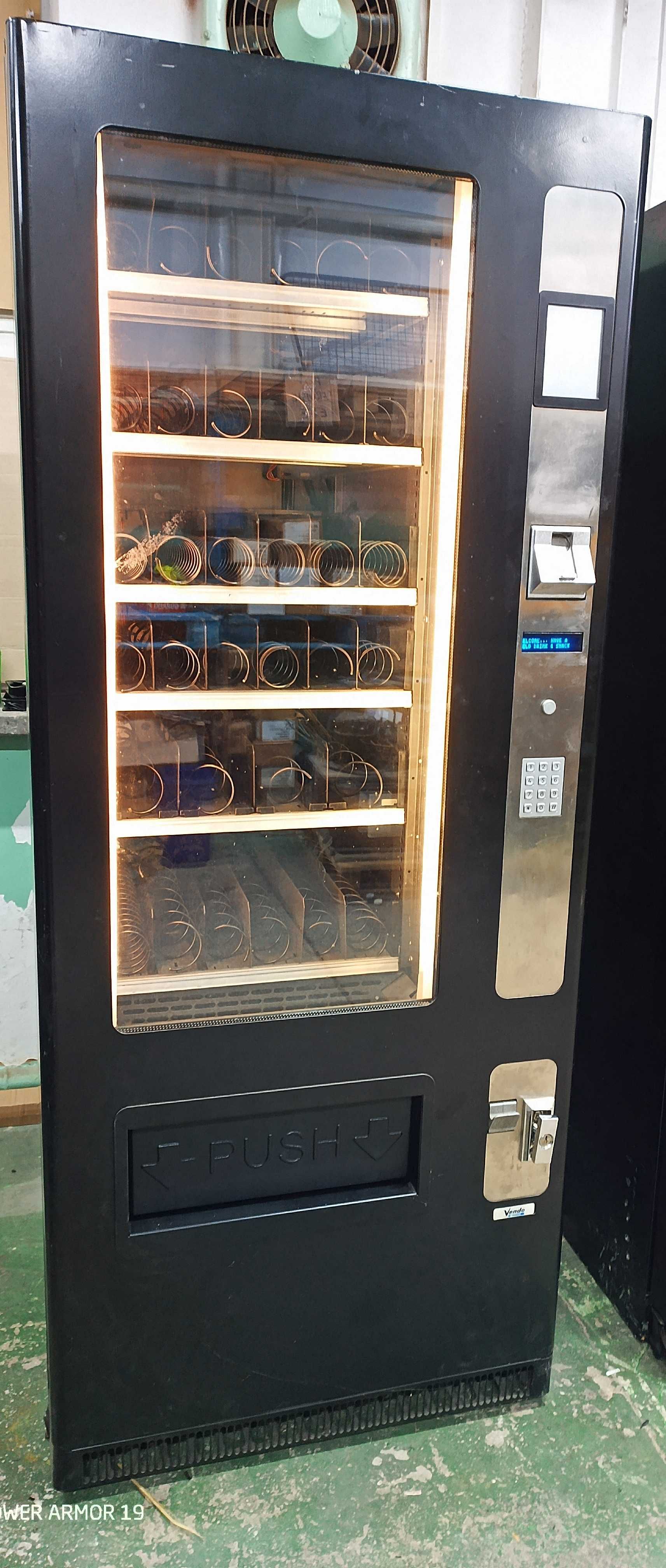 Vending, automat sprzedający, Vendo, spiralowiec, snack