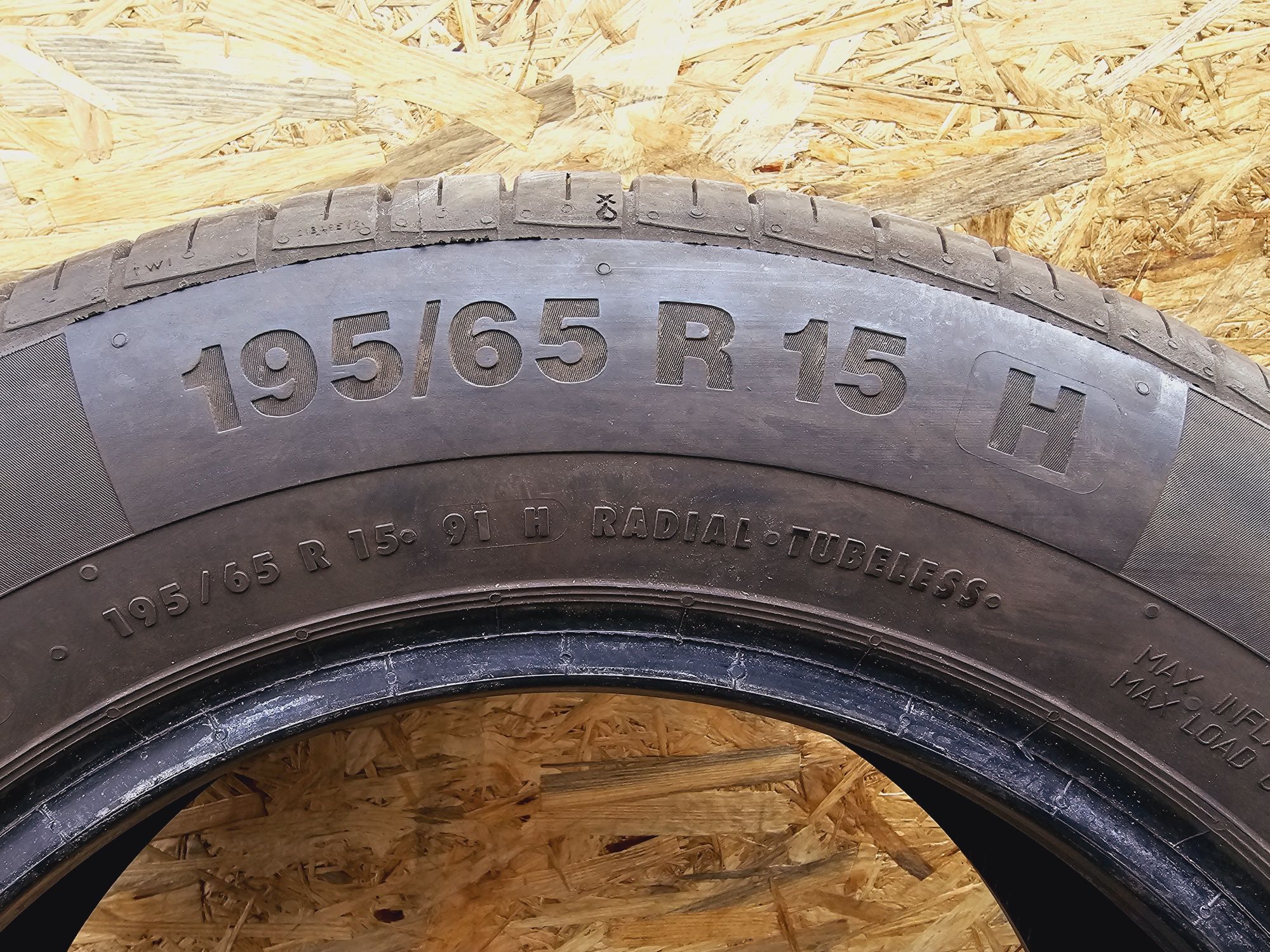 Jak Nowe!!  7,7mm. 195/65 r15 Continental ContiPremiumContact 5. 0418