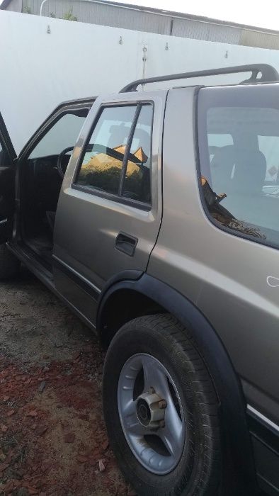 Opel Frontera 2.5 TDS para peças