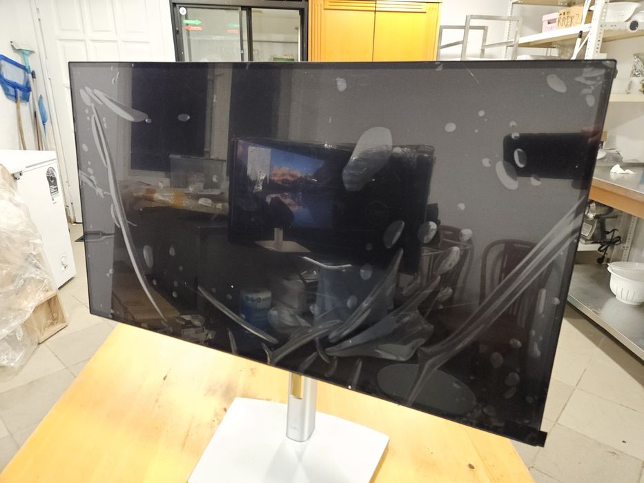 Monitor 27"  Dell U2723QE - odnowiony