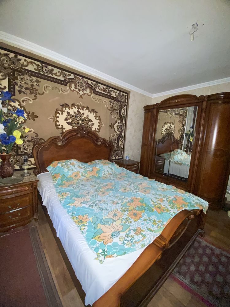 Продам цегляний будинок в Макарові центр