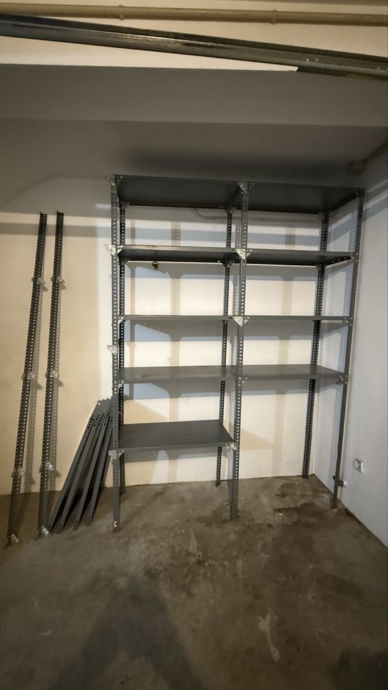Estante em metal (3 modulos 2,50x1,00x0,50)