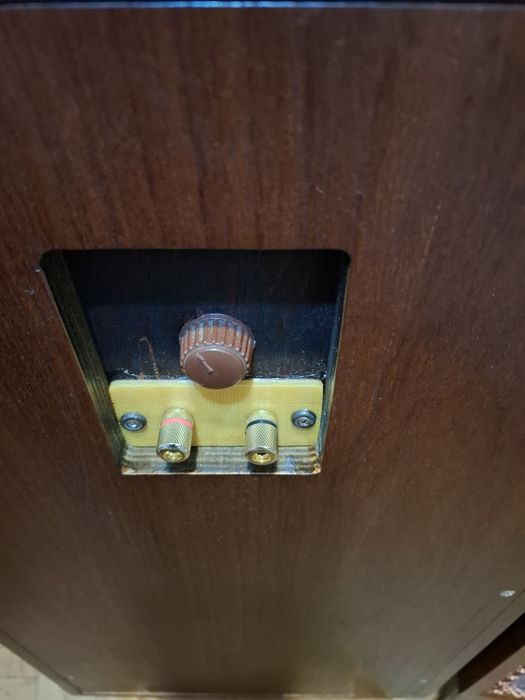 Продам акустичні системи Whafrfedale W2