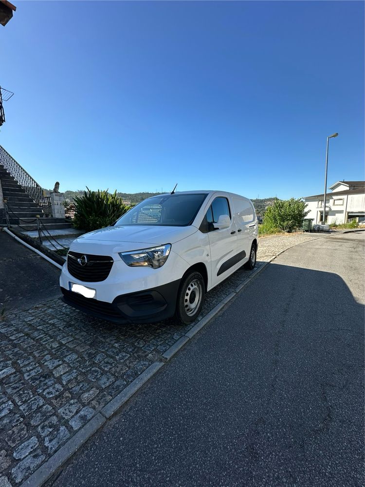 Opel Combo Longa 2020 • 133.000km • Versão Rara (15 unidades em PT!)