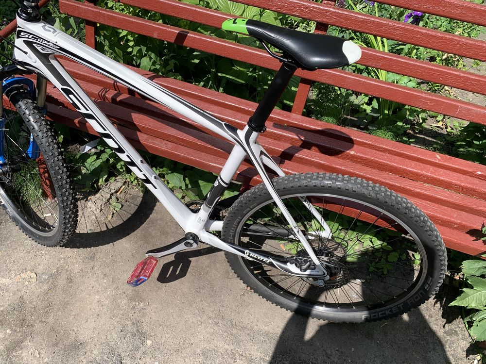 Продам карбоновый велосипед Scott Scale 20