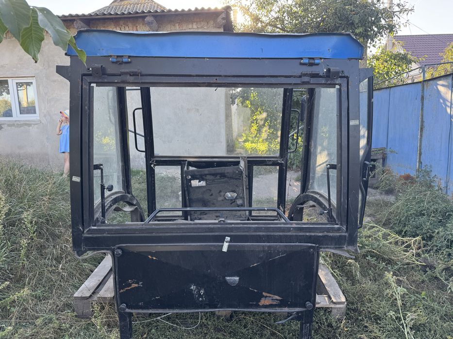 Кабіна МТЗ 82 виробництво Поьша. Чудовий стан.