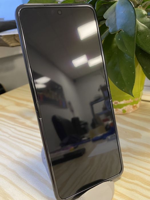Motorola Razr  (2024)