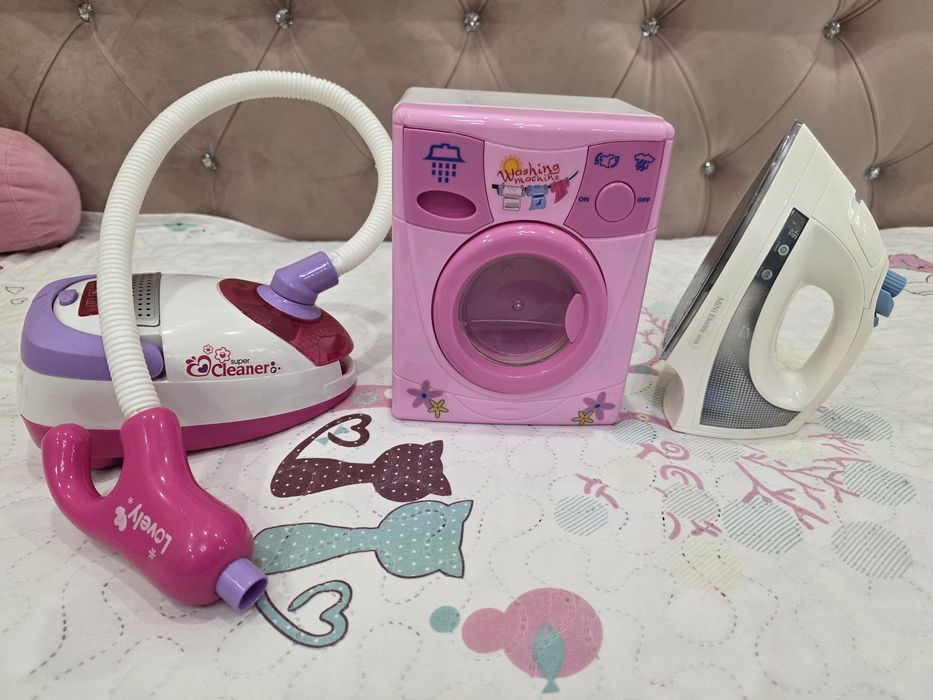 Игрушка  пылесос утюг стиральная машина
