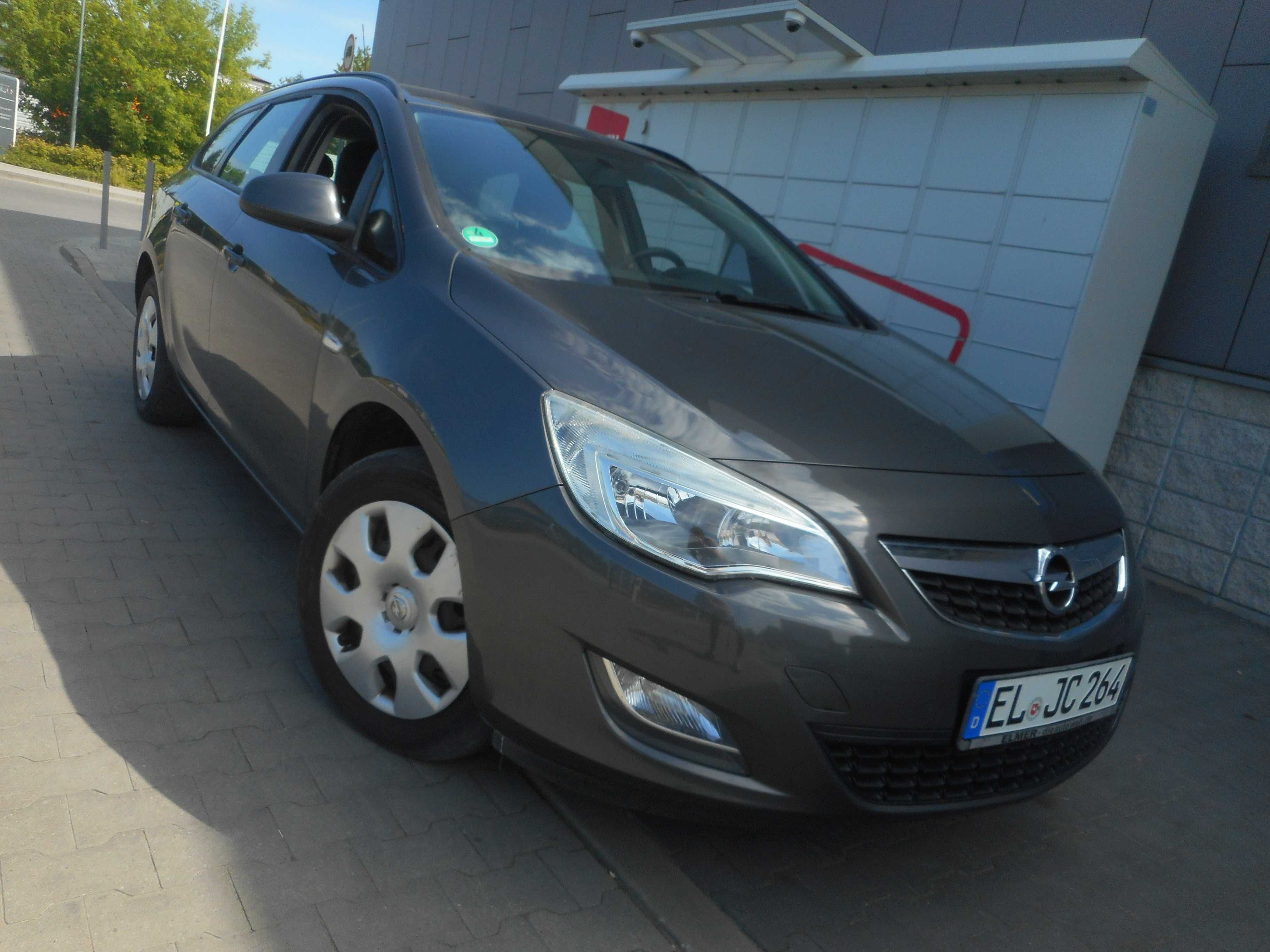 Opel Astra J 1,4T 120 KM, z Niemiec, zadbany, idealny!