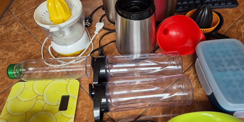 sprzęty kuchenne toster wyciskarka soku pojemniki ikea