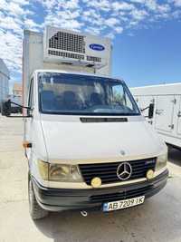 Mercedes-Benz Sprinter 208