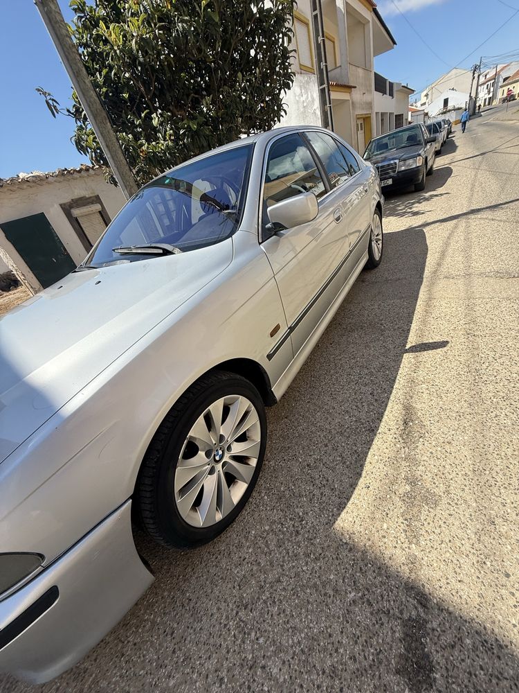 Vendo bmw e39 525 tds