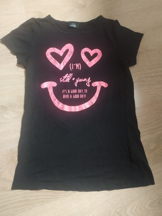 Футболка дівчача