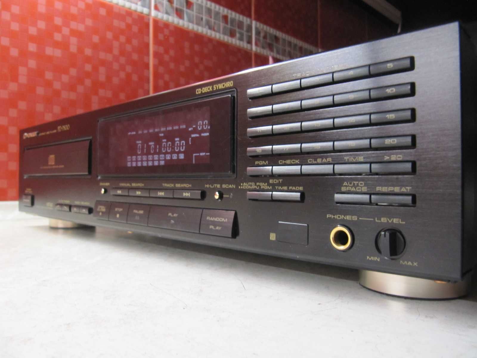 CD Проигрыватель PIONEER PD-7500 + Пульт ДУ (made in Japan)