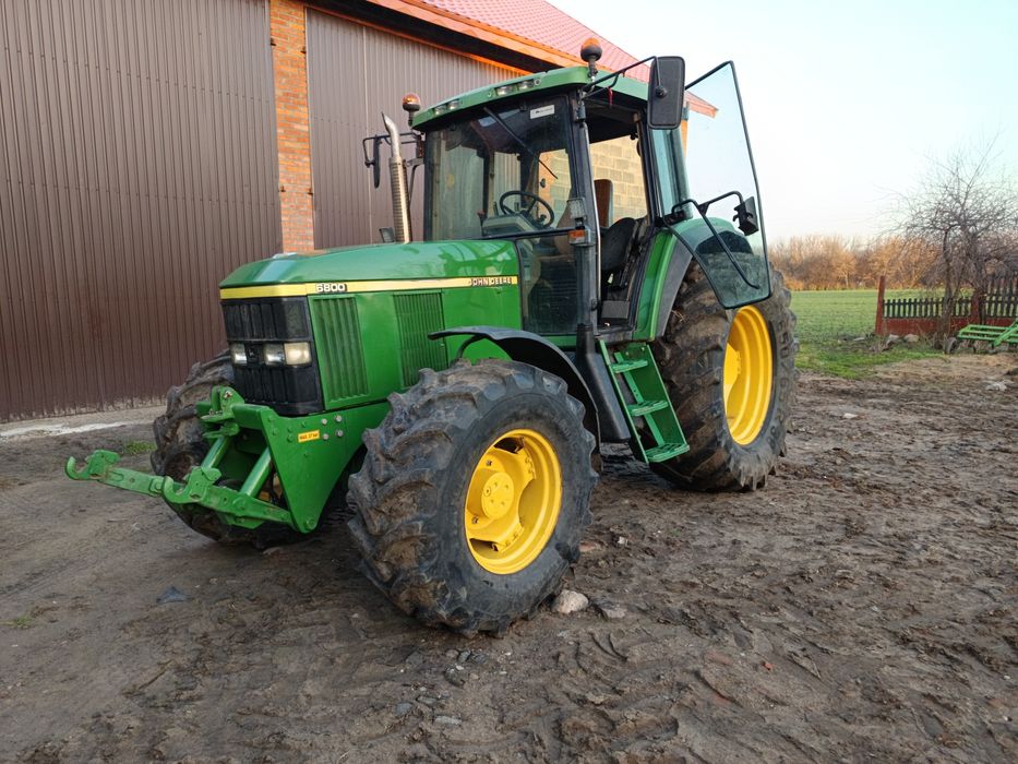 Ciągnik rolniczy John Deere 6800 jak 6900 i 6810.