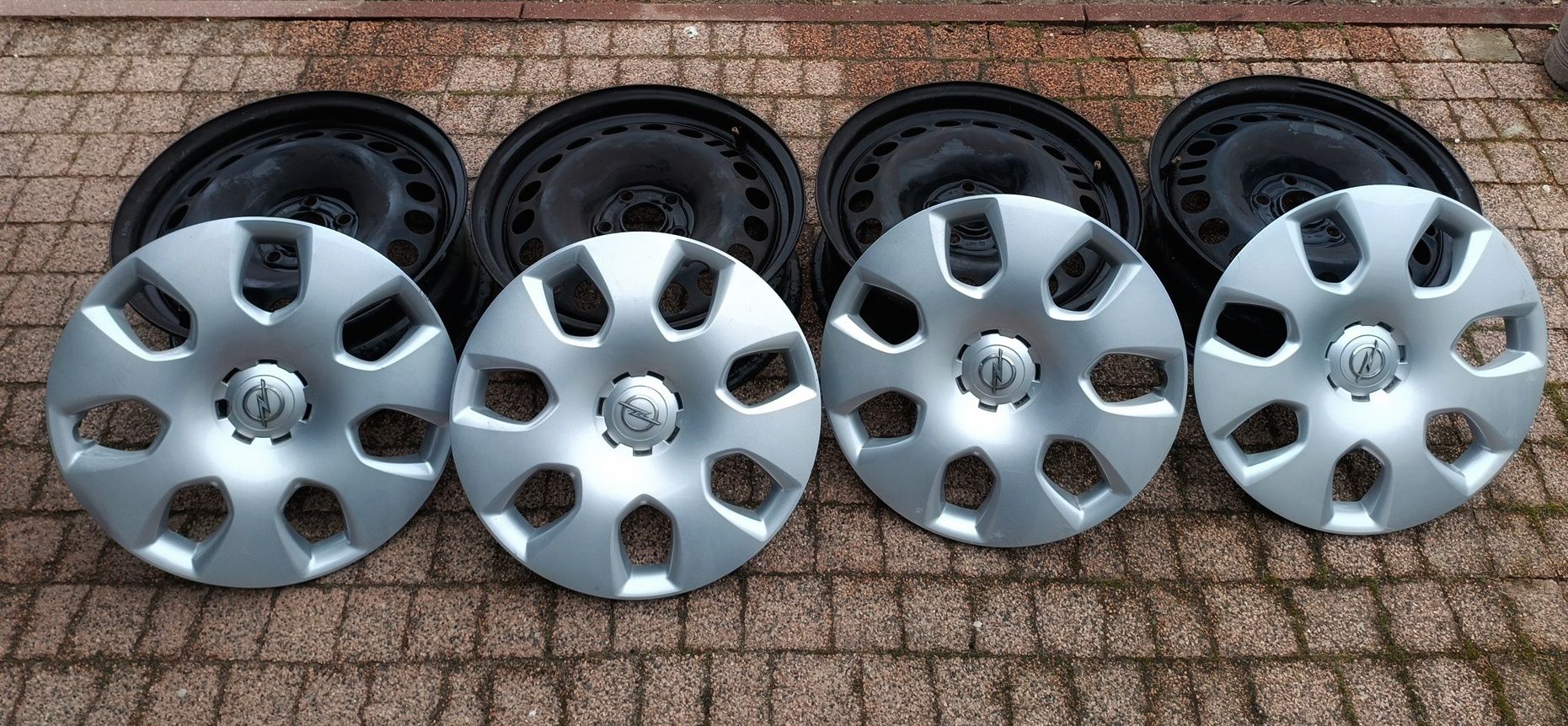 Felgi i kołpaki Astra j Chevrolet Cruz 5x105