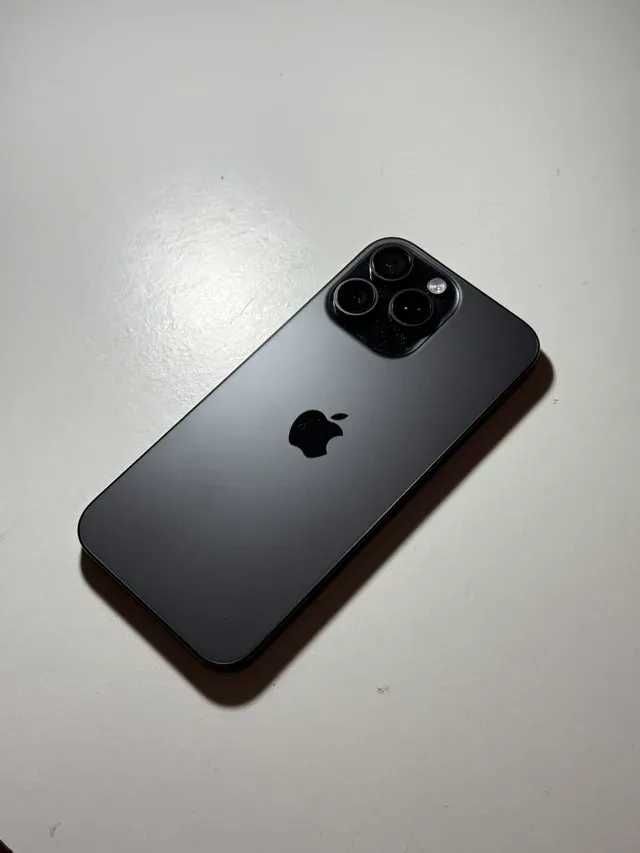 Apple 16 pro max 256gb black titanium