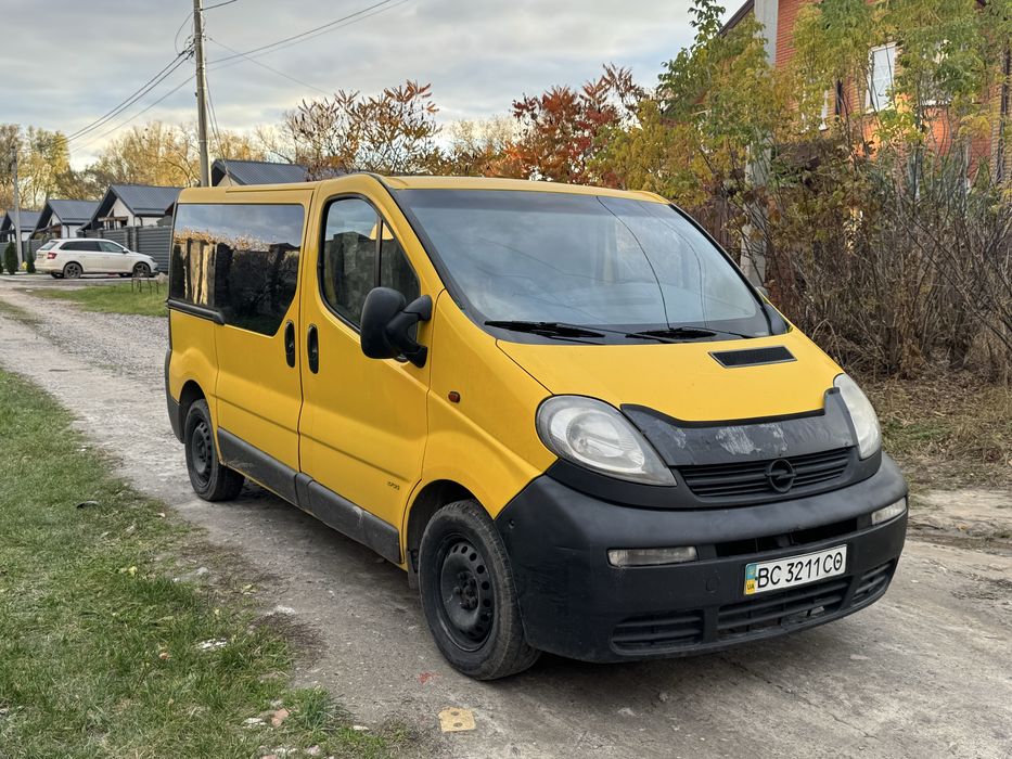 Продам опель виваро пассажир