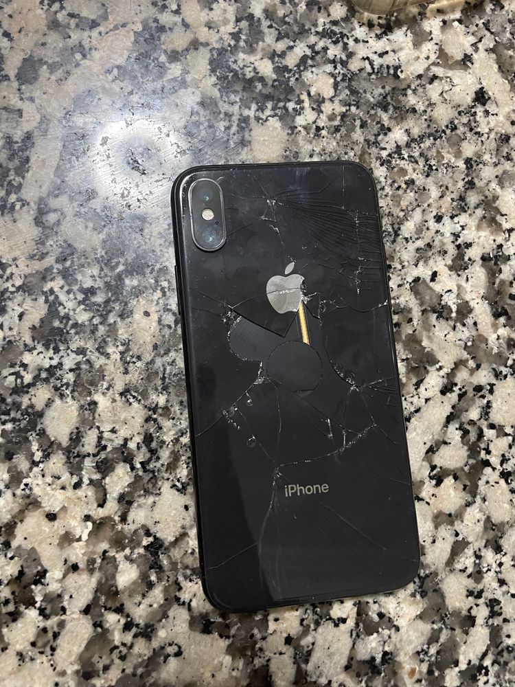 Iphone X- 64 Gb-partido