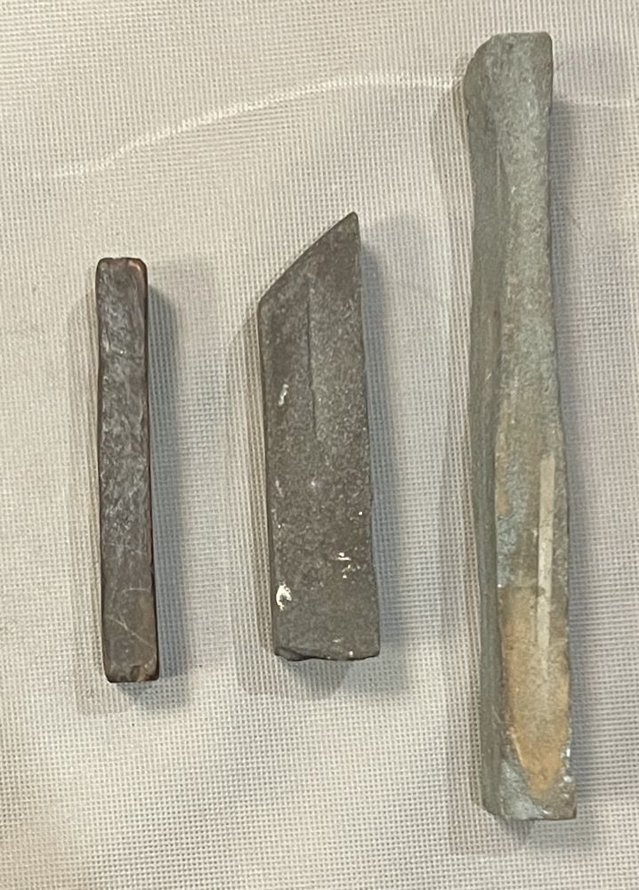 Камни для заточки / шлифовки ножей / ножниц / инструментов