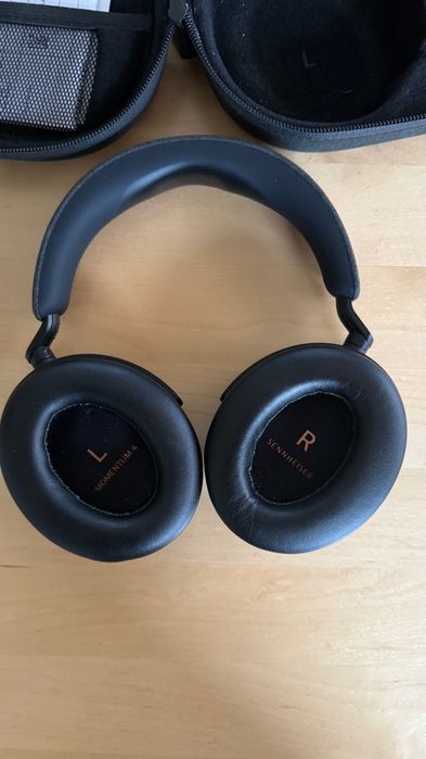 Sennheiser MOMENTUM 4 Special Edition - gwarancja 30.03.2027