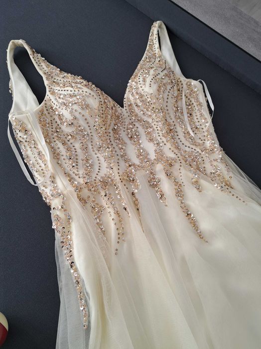 Sukienka wieczorowa Marina