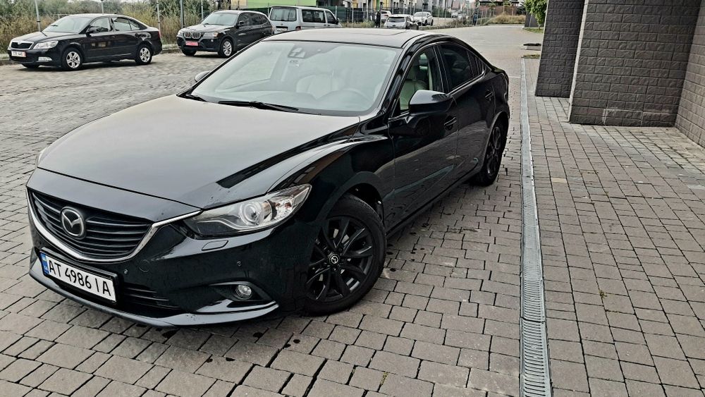 Mazda 6 2012 року