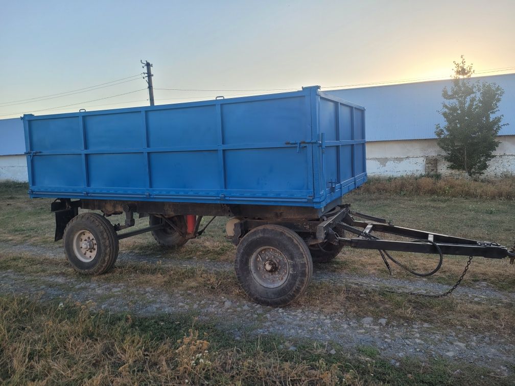 Продам прицеп 2Птс4