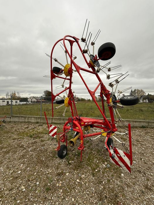 Przewracarka Pottinger Hit 800NZ