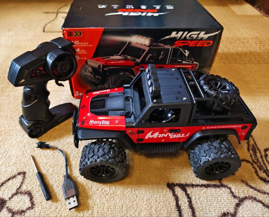 Машинка на радиоуправлении Jeep Racing Батарейки для пульта в подарок