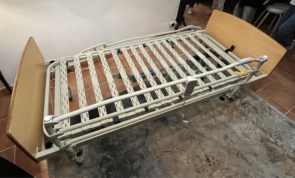 Cama articulada com colchão eletrica COM COMANDO