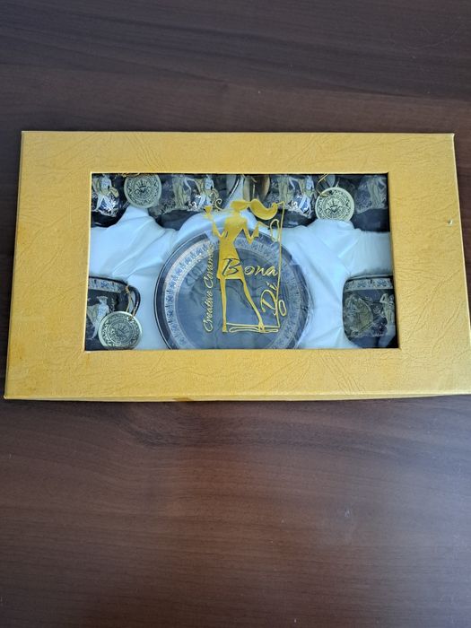 Кофейный сервиз в упаковке