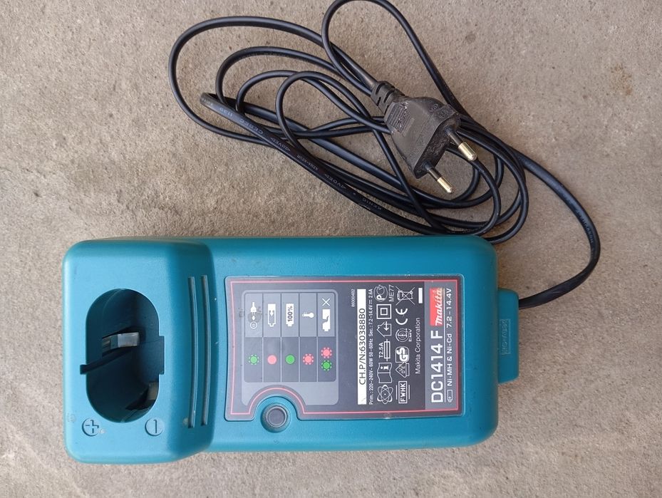 Шуруповерт акумуляторний  Einhell - 24 V (болгарки)