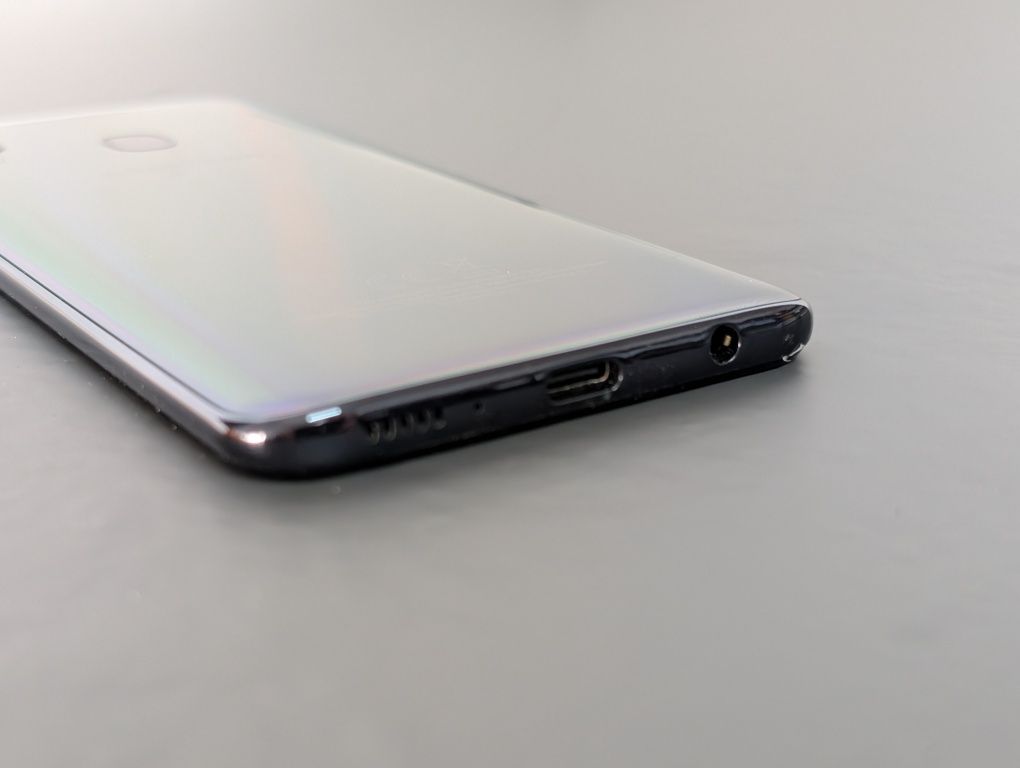 Samsung A40 4/64 dual sim
