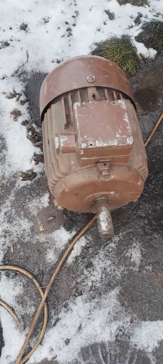 silnik elektryczny 3kw1420 obr/min