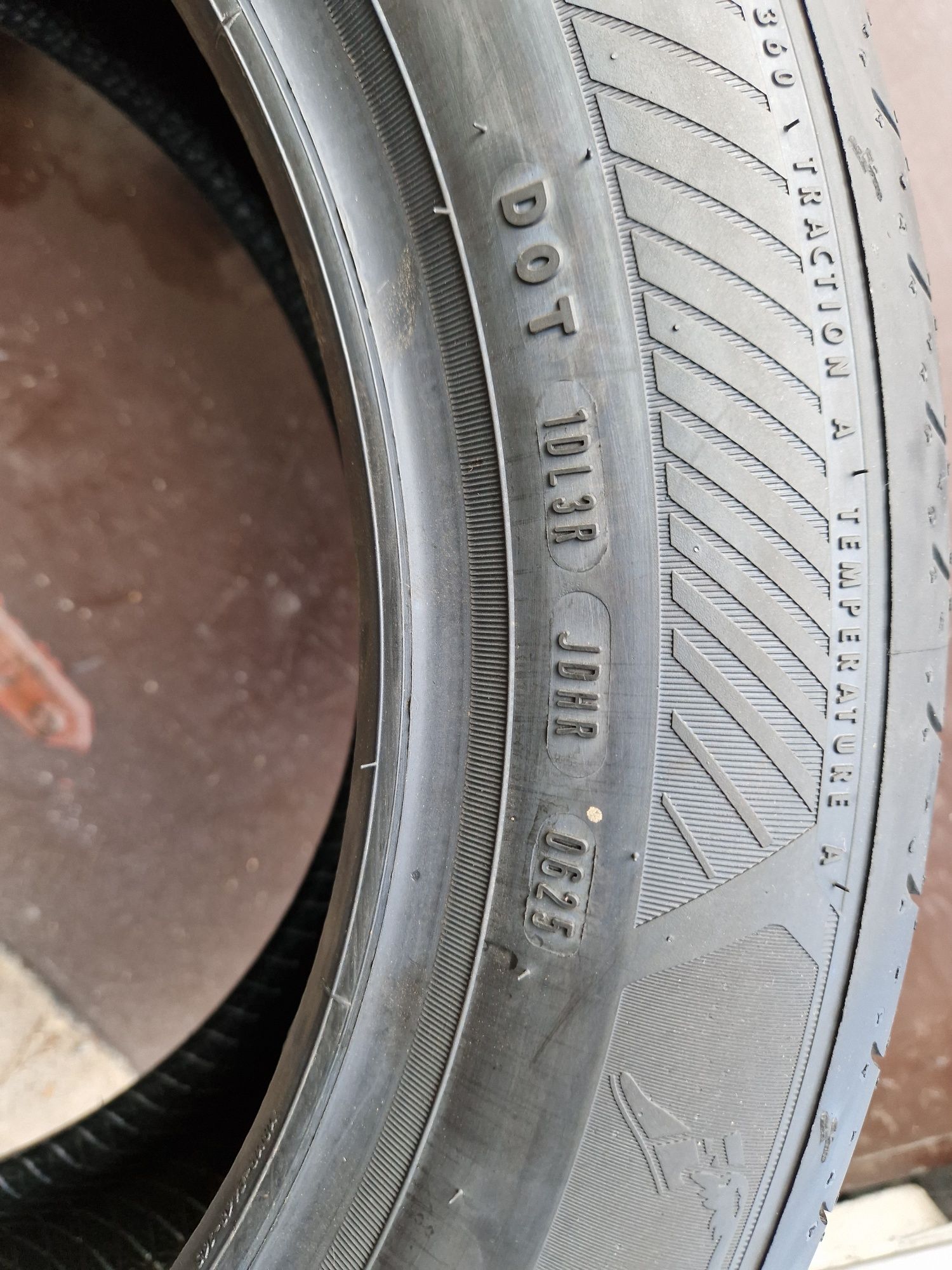 215 55 r17 94W Goodyear Efficient Grip Performance 2 2025r  Nowe !