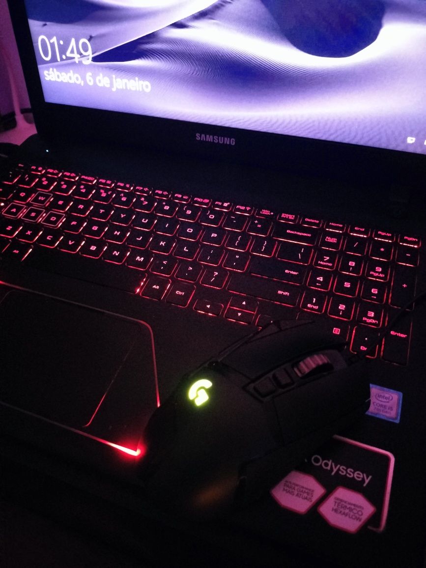 PC GAMER SAMSUNG ( Rato , MousePad , Fones )