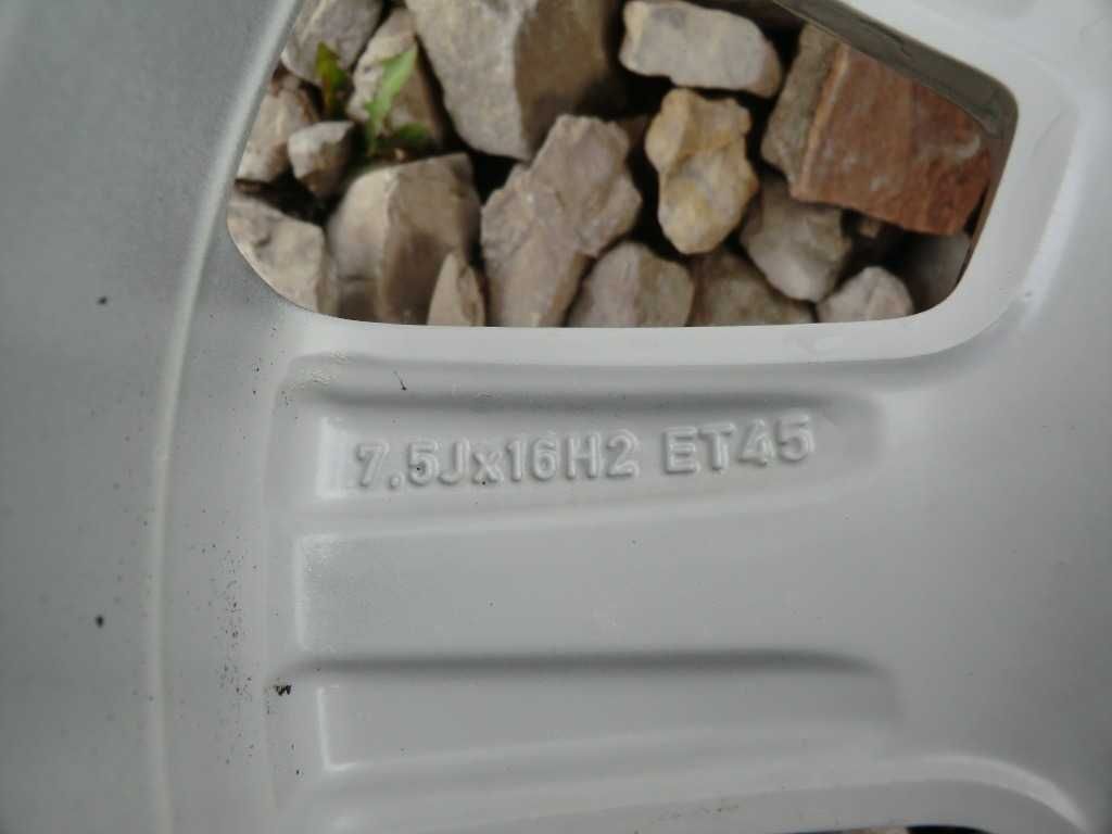 FELGI AUDI A3,A4, B6 B7 B8 i inne... 7,5 Jx16H2 ET45 5x112  STAN SUPER