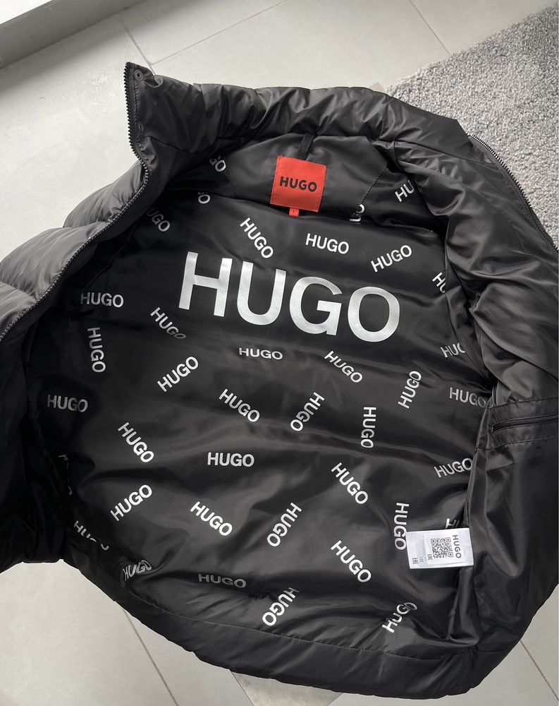 Жилетка Hugo Boss безрукавка