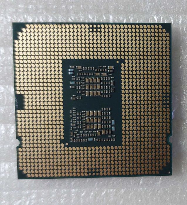 Procesor Core i7-10700KF