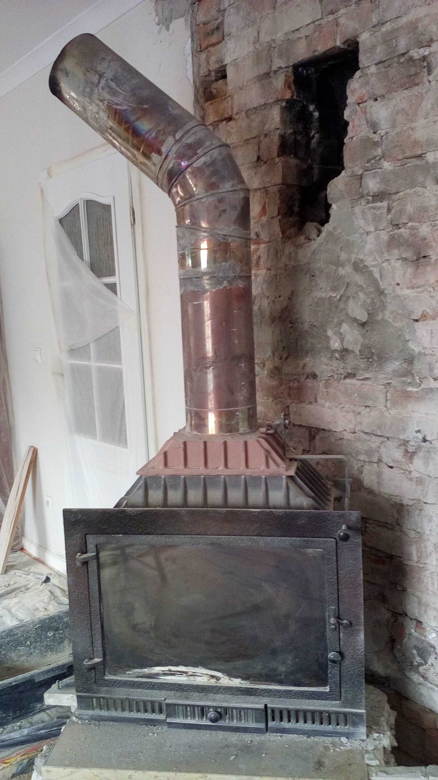 kominek powietrzny żeliwny + obudowa komplet