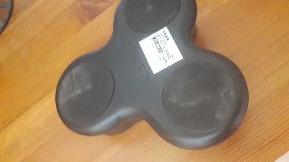 Świecznik potrójny czarny mat na świeczki podgrzewacz tealight