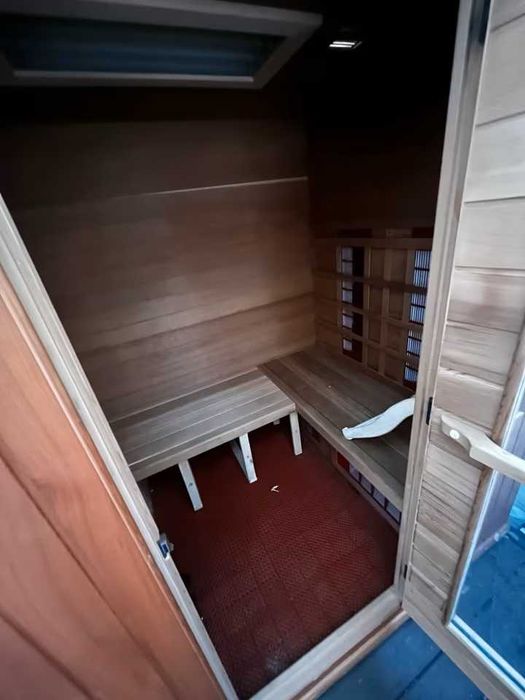 Sauna FIŃSKA infrared zewnętrzna ogrodowa na dwór z dachem 2w1 230v