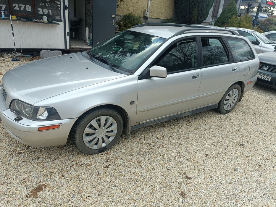 Volvo V40 niezawodny disel 1.9 TDI kombi z hakiem