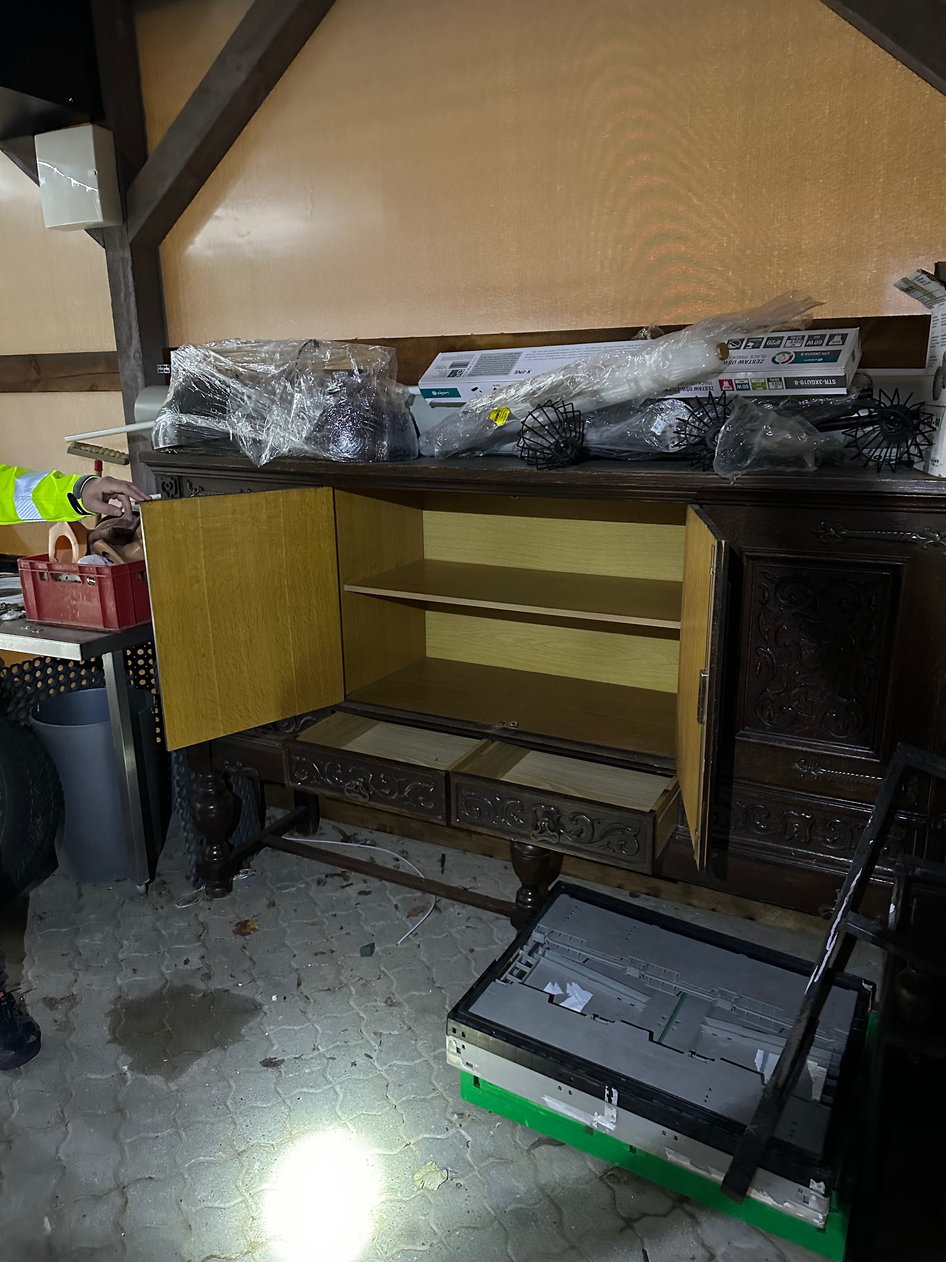 kredens Komoda barek witryna meble holenderskie meblościanka salon