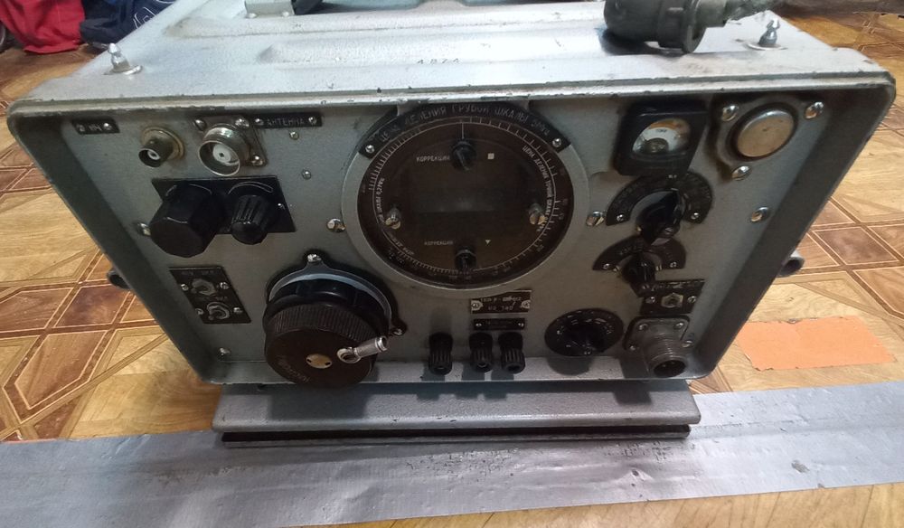 Odbiornik wojskowy  R-313M2