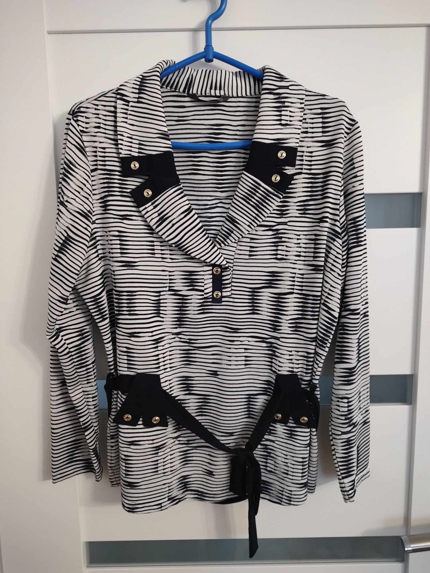 Elegancka bluzka damska