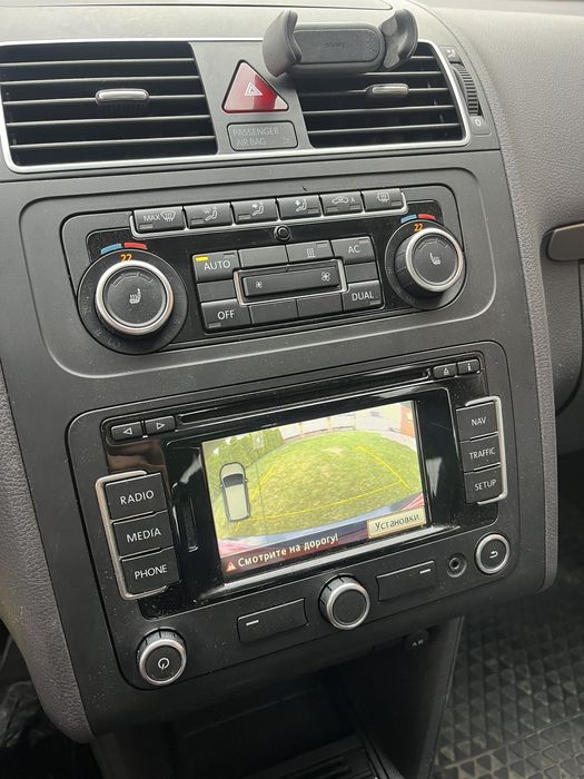 VW Touran 2.0 TDI ціна 10700$ 103kw 2011р механіка 6-ст